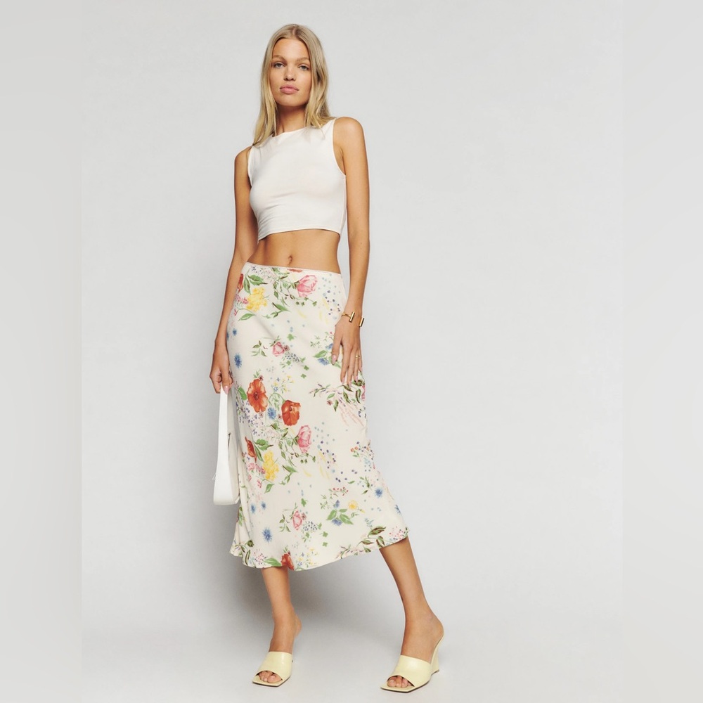 Reformation Layla Skirt — Size 6